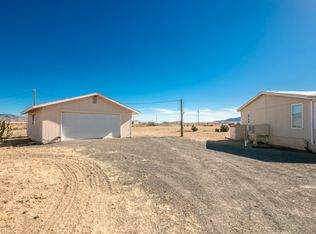 5744 N Charles Dr, Kingman, AZ 86401
