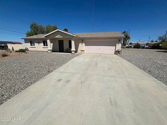 4th image of 3755 Clearwater Dr