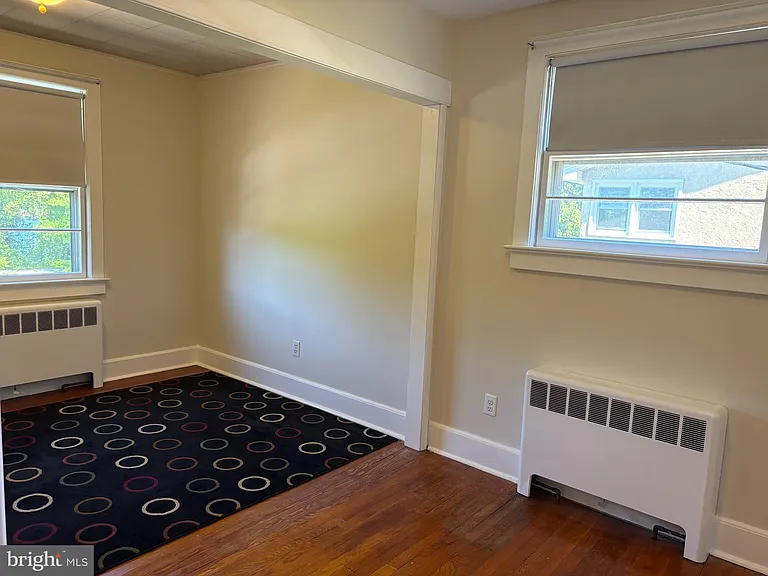 343 S Main St — Photo 4