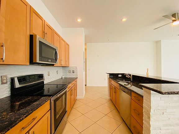 4th image of 4392 Wardell Pl APT 303