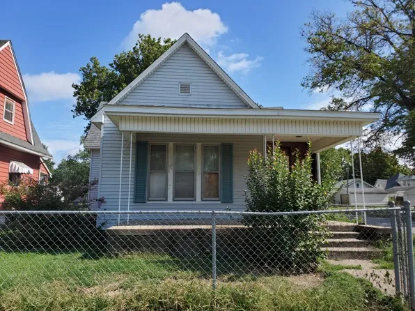 1434 S 8th St, Terre Haute, IN 47802