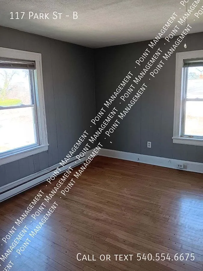 2 Bed 1 Bath Apartment Available! — Photo 2