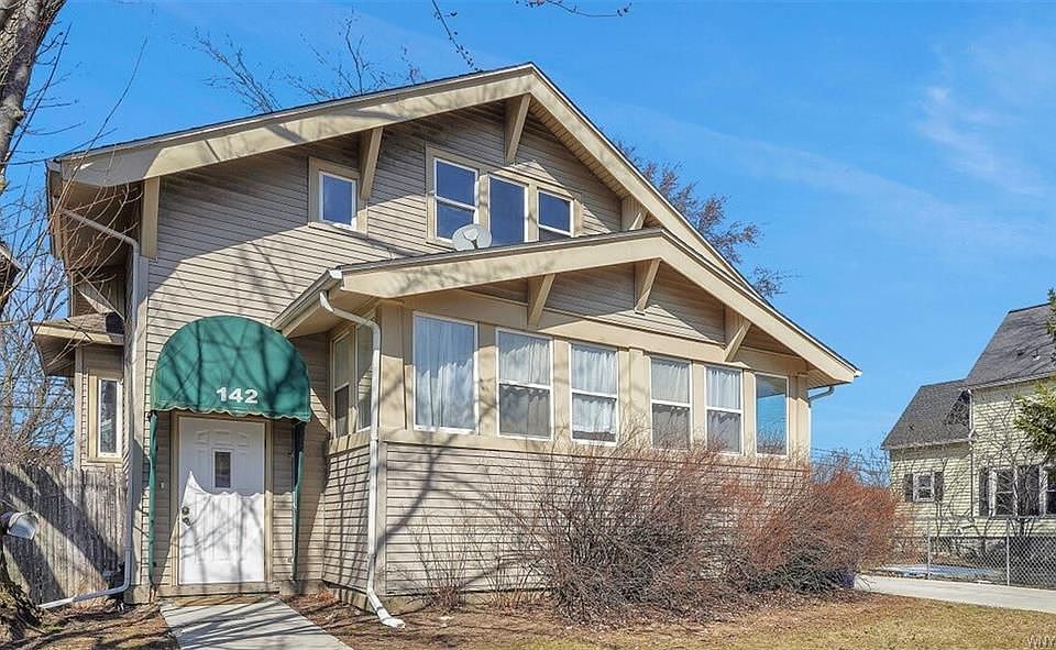 1st image of 142 Villa Ave