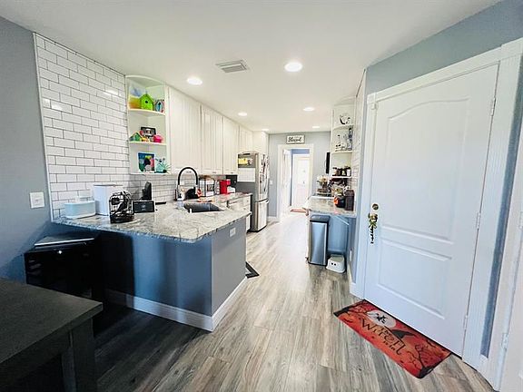 5th image of 134 Wentworth Ct
