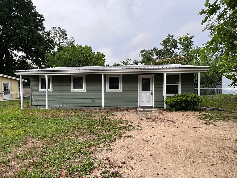 13711 NW 158th Pl — Photo 1