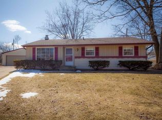 4946 Orchard Ct, Rockford, IL 61108
