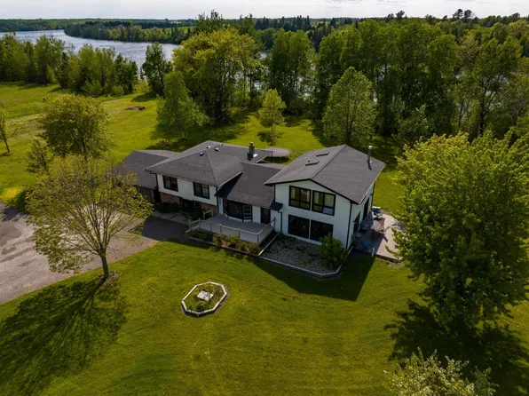 2767 Town Rd #404, International Falls, MN 56649