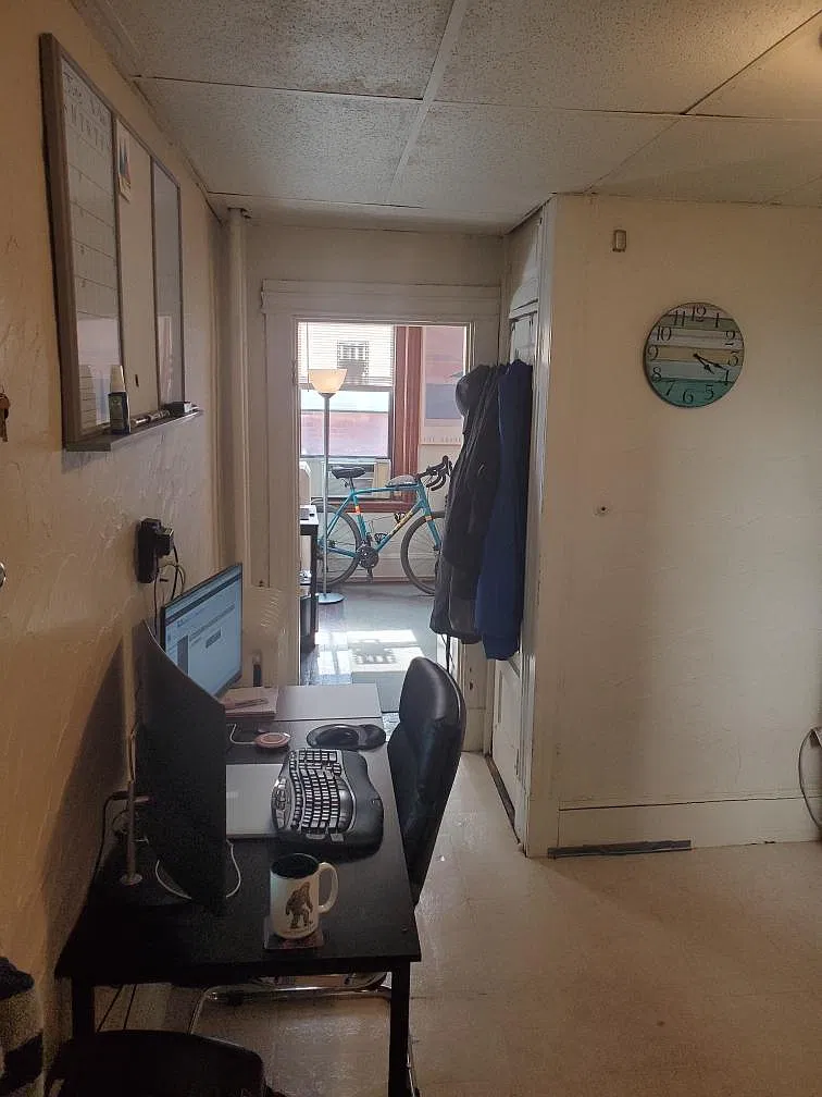 Studio, 450 sqft, $2,450 — Photo 3