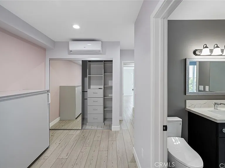 5 Clipper Rd #A — Photo 11