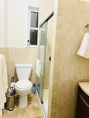 Rented by Bell Realty | media 32