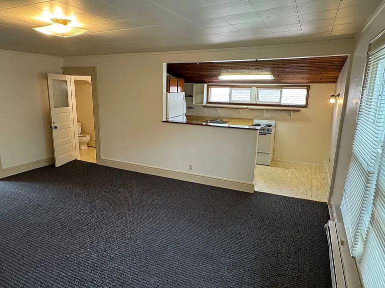 1418 Olive St #B — Photo 4