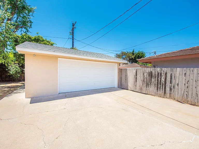 375 Vista Baya — Photo 44