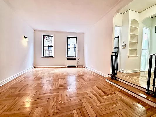1st image of 115 Payson Ave APT 2-B