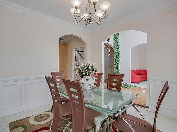 4th image of 545 Gavenwood Dr
