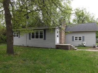3926 Dundee Dr, Bay City, MI