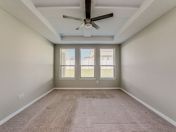 4th image of 3987 Longbow Dr