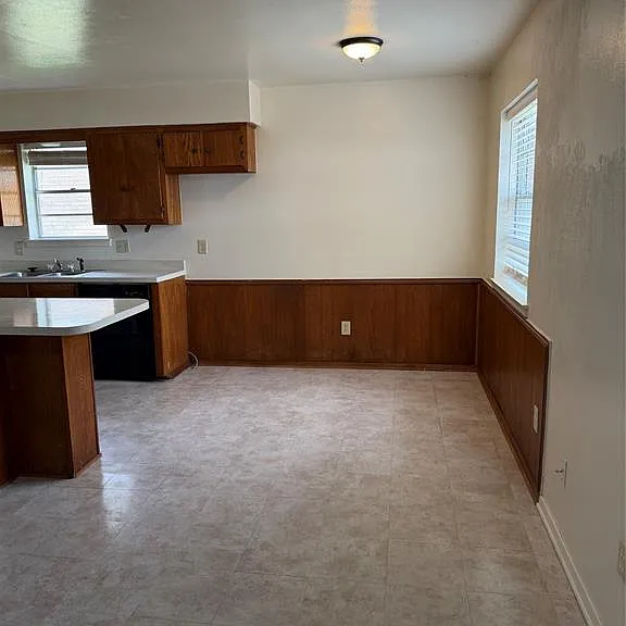 3002 Stanford St #B — Photo 1