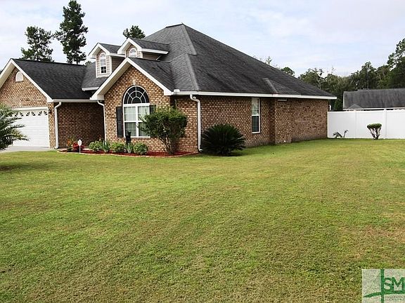 2nd image of 114 Thorn Bush Ct
