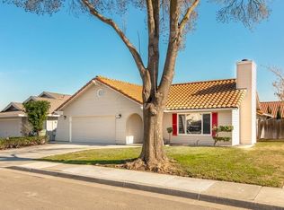 945 Arambel Dr, Patterson, CA 95363