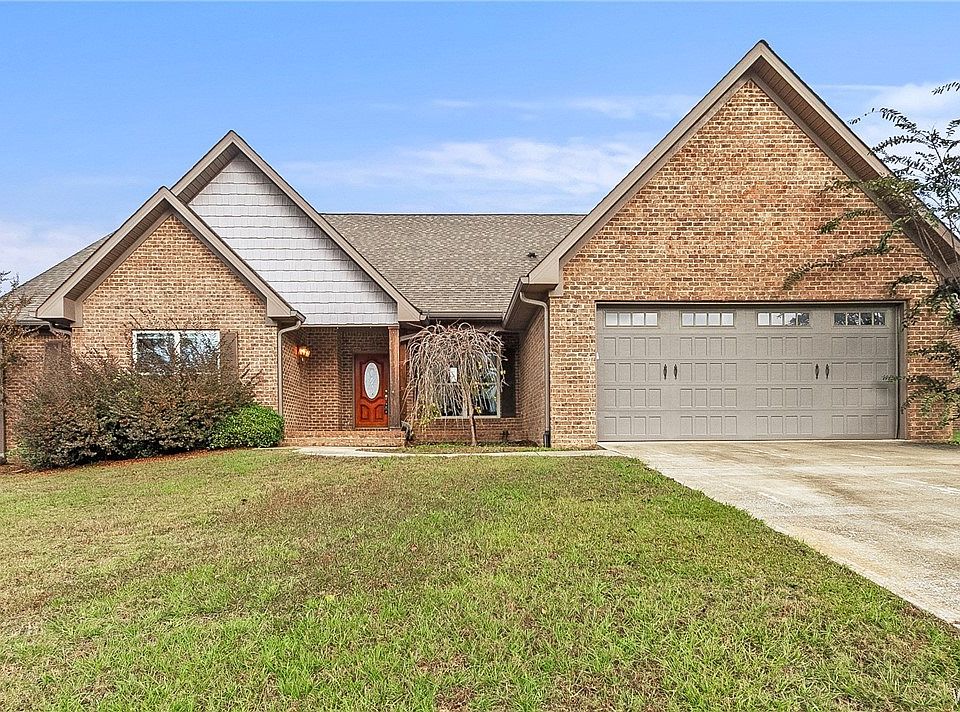 1st image of 320 Turtle Bay Cir