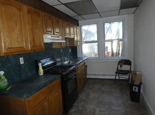20 Holbernt Ct, Staten Island, NY 10302
