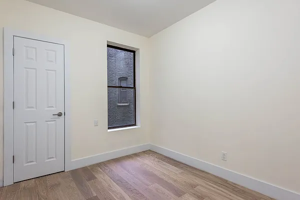 Rented by Nooklyn NYC LLC | media 31