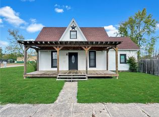 1120 N 1st St, Gays, IL 61928
