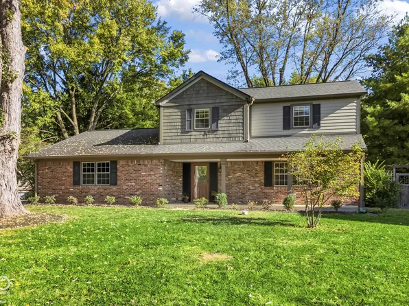4220 Moss Dr, Carmel, IN 46033