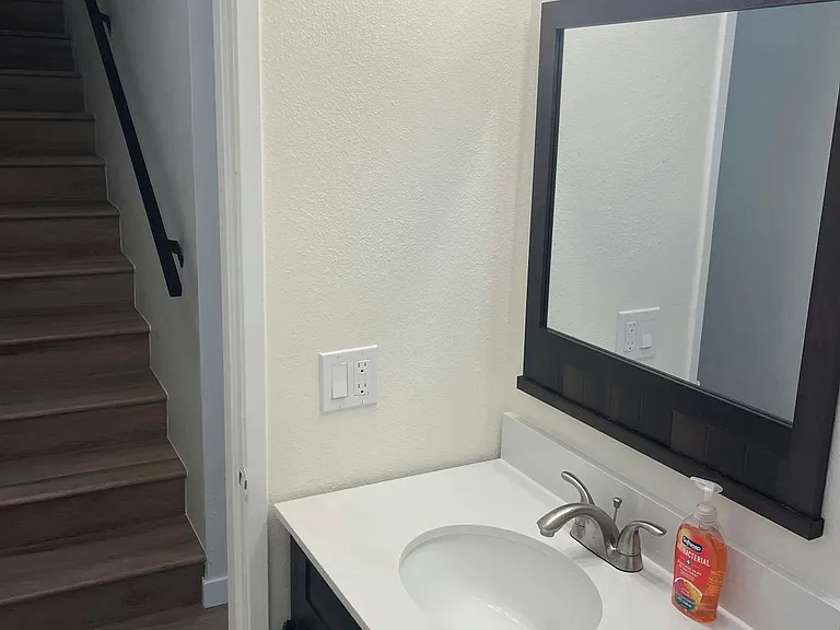 14328 Addison St #6 — Photo 11