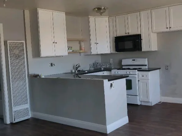 (undisclosed Address), Colton, CA 92324