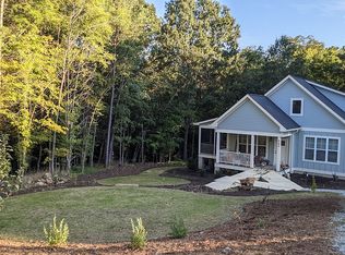 642 Cedar St, Hillsborough, NC 27278