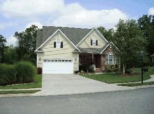 3279 Stepping Rock Dr, Apison, TN 37302