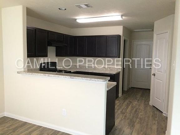 3rd image of 2619 Costa Verde Way