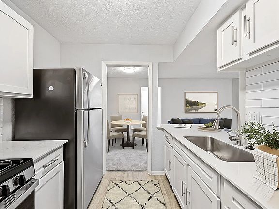 3rd image of 4025 Arc Way #4031-9