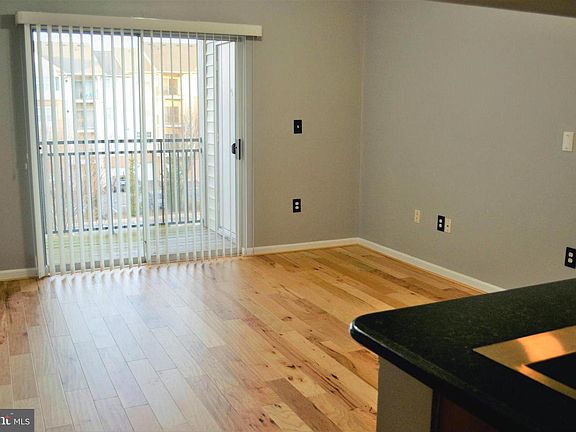 5th image of 12144 Garden Grove Cir Unit 304