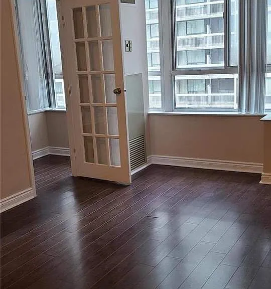 44 Gerrard St W #1108 — Photo 4