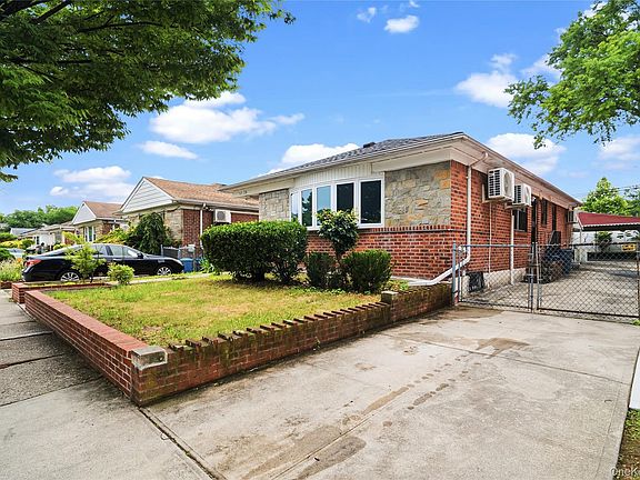 3rd image of 5328 Oceania Street