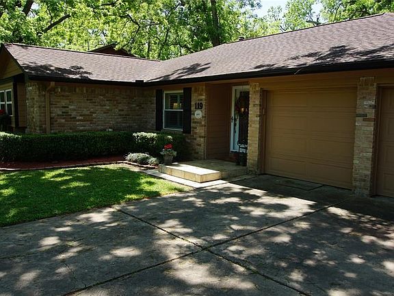 3rd image of 119 Dogwood St