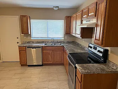 4811 Swann Ln — Photo 4