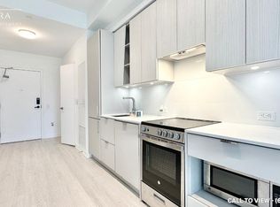 3883 Quartz Rd #1312, Mississauga, ON L5B0M4