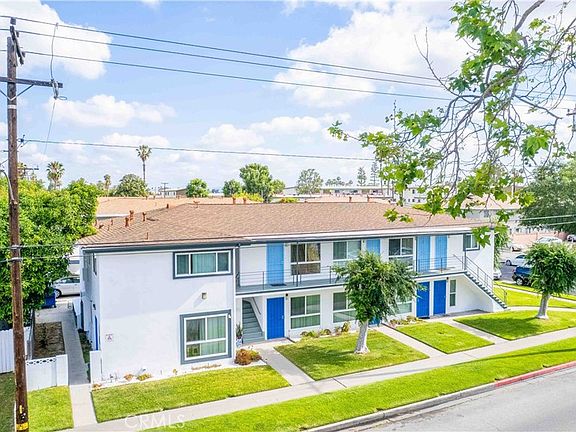 2nd image of 12221 Peacock Ct
