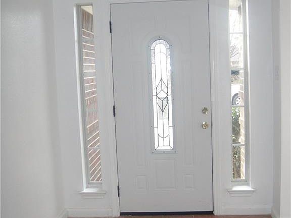 4th image of 5729 Indian Hill Dr