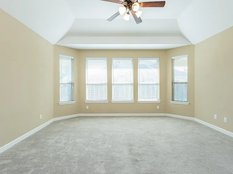7810 Deep Green Dr — Photo 20