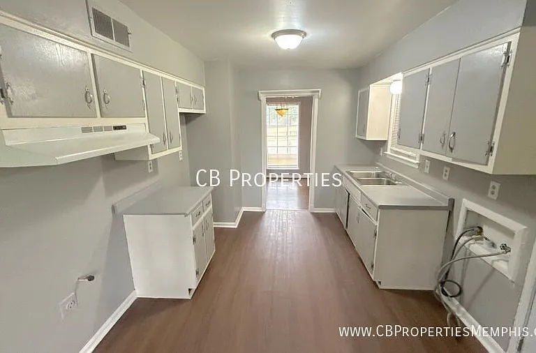 3338 Covington Pike — Photo 2
