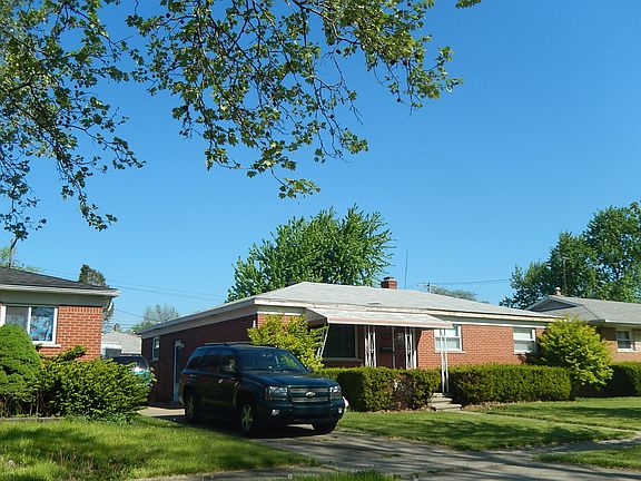 3rd image of 1368 Marion Ave