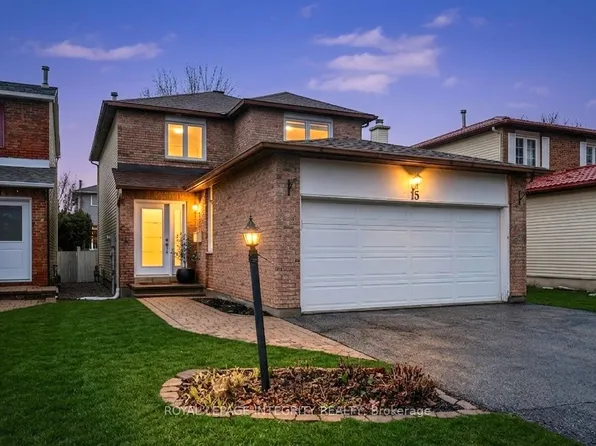15 Raftus Sq, Ottawa, ON K2J 2K9