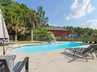 8597 Jolee Dr, Denham Springs, LA 70706