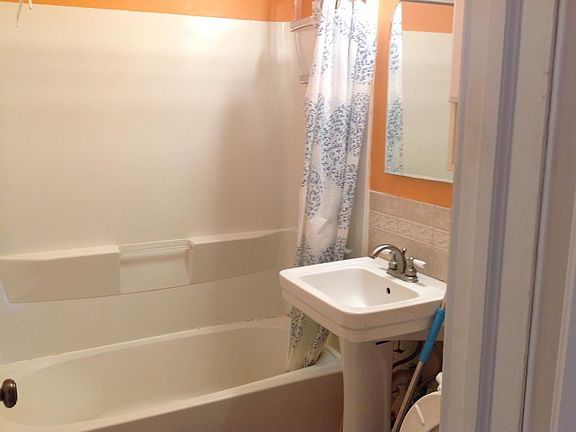 Full Bath