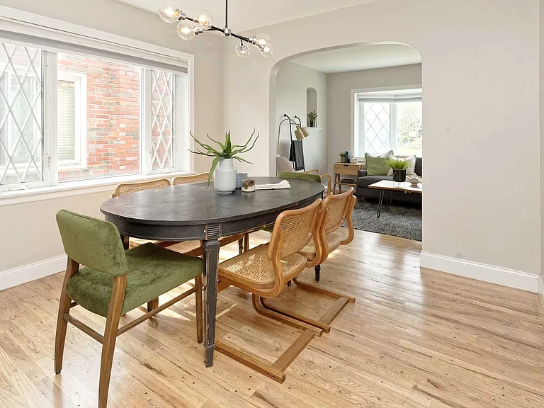3554 Jamieson Ave — Photo 9