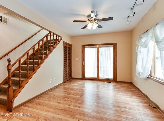 5th image of 9107 S Sproat Ave